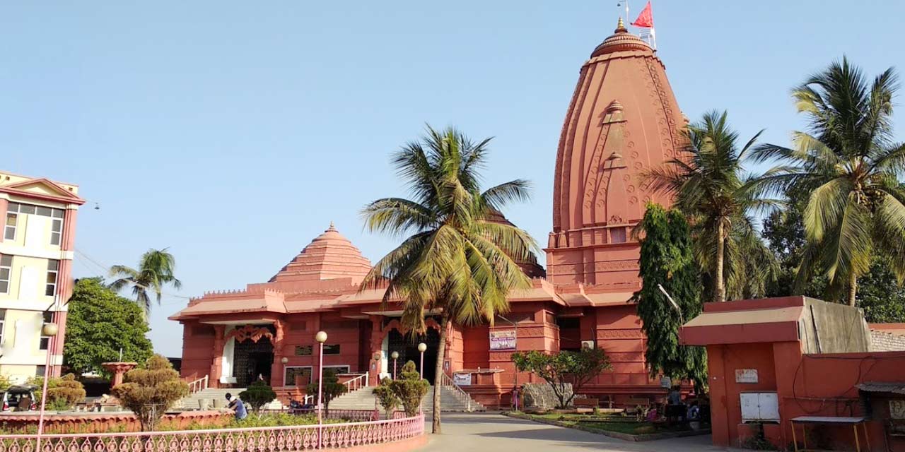 ISKCON Temple Surat (Timings, History, Entry Fee, Images, Aarti